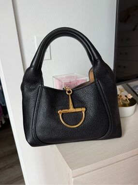 Gucci Softbit Medium Black Leather Top Handle Bag – Never Used